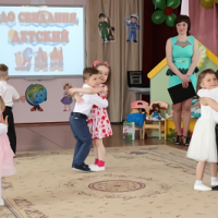 986d4c83-cd3f-4e84-8d00-19758d014556